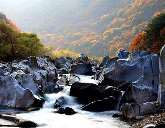 3 con suối sở hữu vẻ đẹp “hút hồn” ở Hàn Quốc