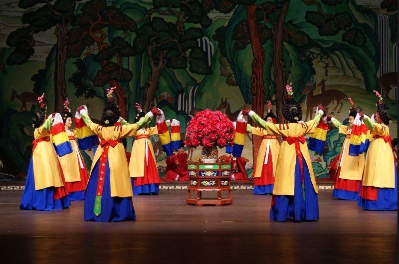 Mãn nhãn với 3 vũ điệu cung đình Hàn Quốc