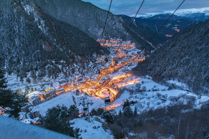 Andorra là địa điểm trượt tuyết hàng đầu ở châu Âu.