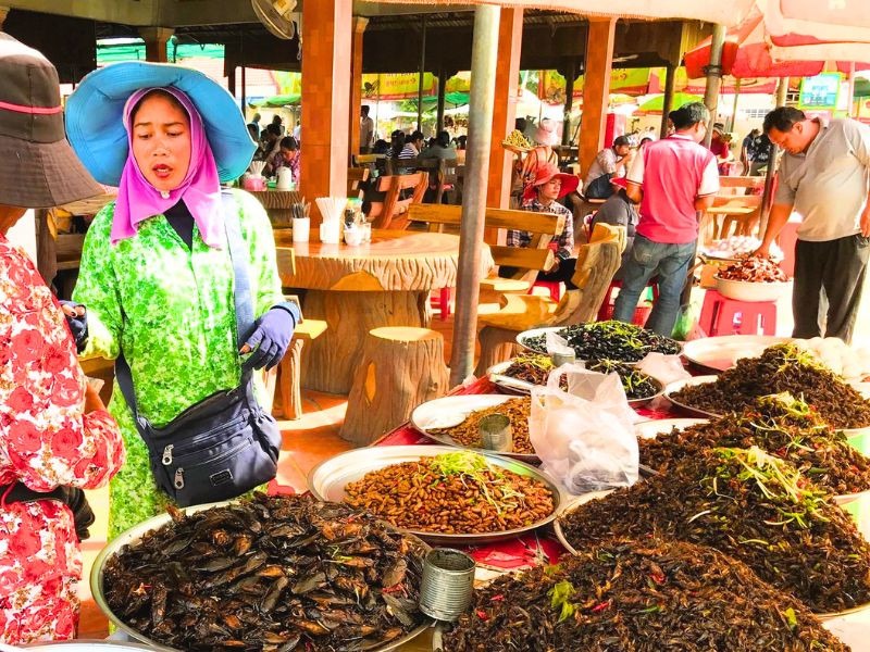 Chợ Skun 
