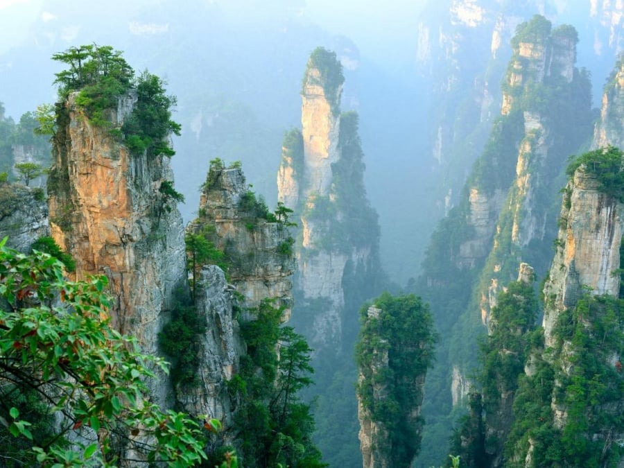 Cột đá Trương Gia Giới