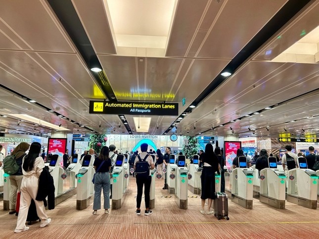 Singapore tiên phong: Nhập cảnh không cần hộ chiếu, chỉ cần khuôn mặt