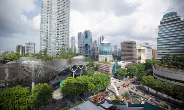 Mua sắm thả ga trên Đường Orchard, thiên đường bán lẻ hào nhoáng
