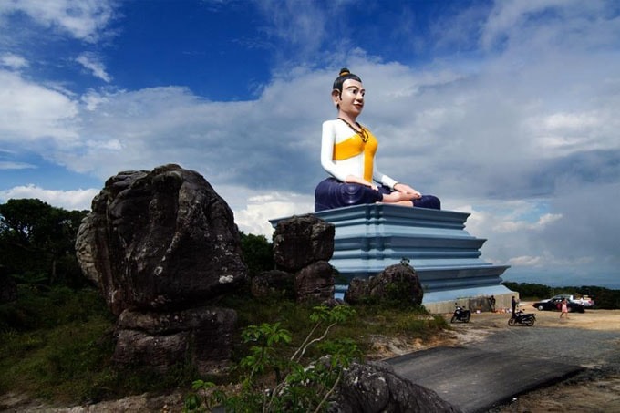 Núi Bokor