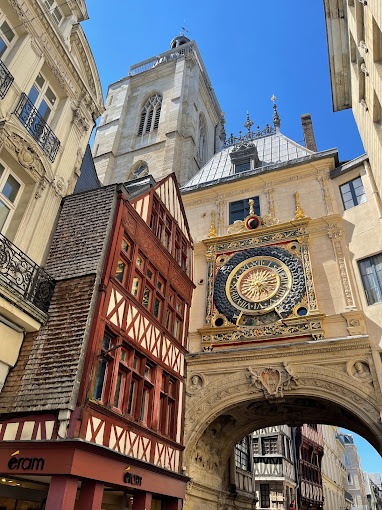 Tháp đồng hồ Gros-Horloge