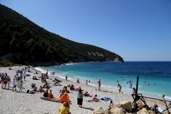 Viên ngọc bí ẩn" của châu Âu năm 2025: Bulgaria và Albania