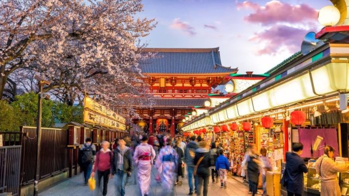 Bảng xếp hạng 100 thành phố điểm đến hàng đầu của Euromonitor International xếp Tokyo ở vị trí số 3.