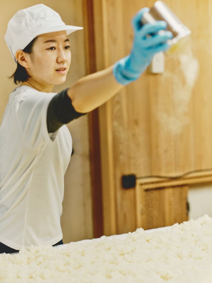 Thợ nấu rượu Mie Takahashi