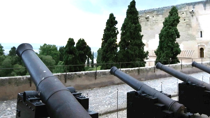 Lâu đài Alhambra 